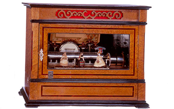“Sublime Harmonie” station automaton